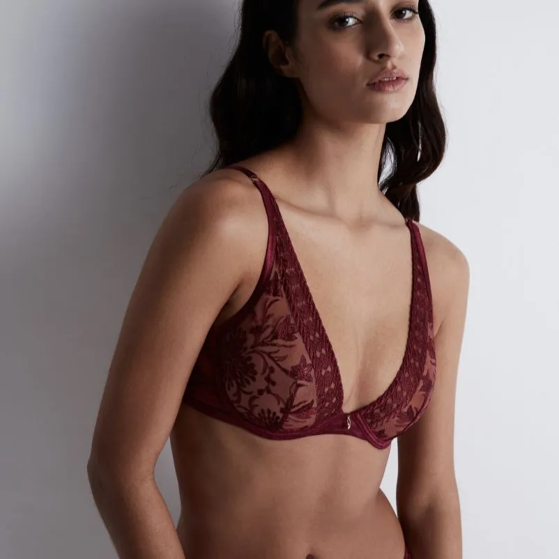 Aubade Magnetic Spell Plunge Triangle Bra in Crimson Red 2DN12